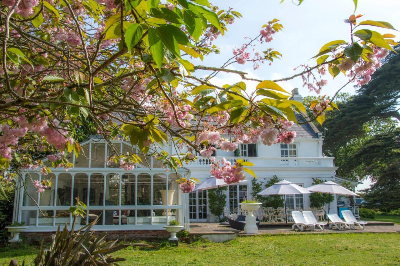 Cedar House Boutique B&B Burton  Esterno foto